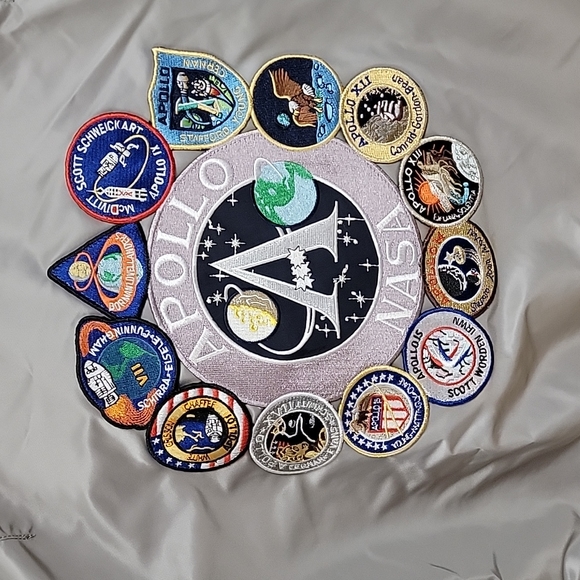 Alpha industries NASA bomber jacket - Picture 8 of 9